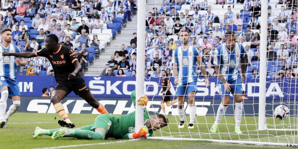 Los 'errores no forzados' vuelven a condenar al Espanyol