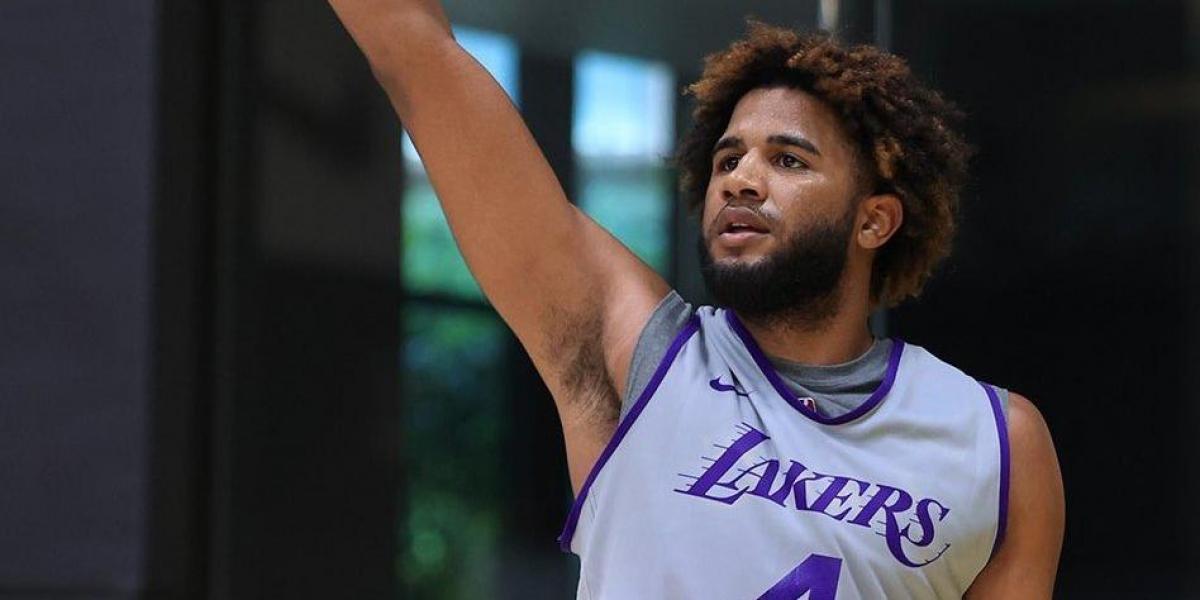 Los Lakers fichan al dominicano LJ Figueroa