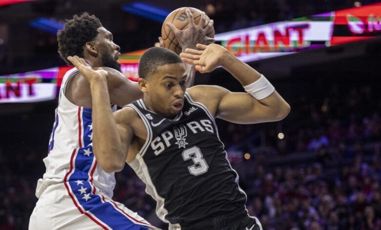 Los Spurs declaran el estado de emergencia en Philadelphia