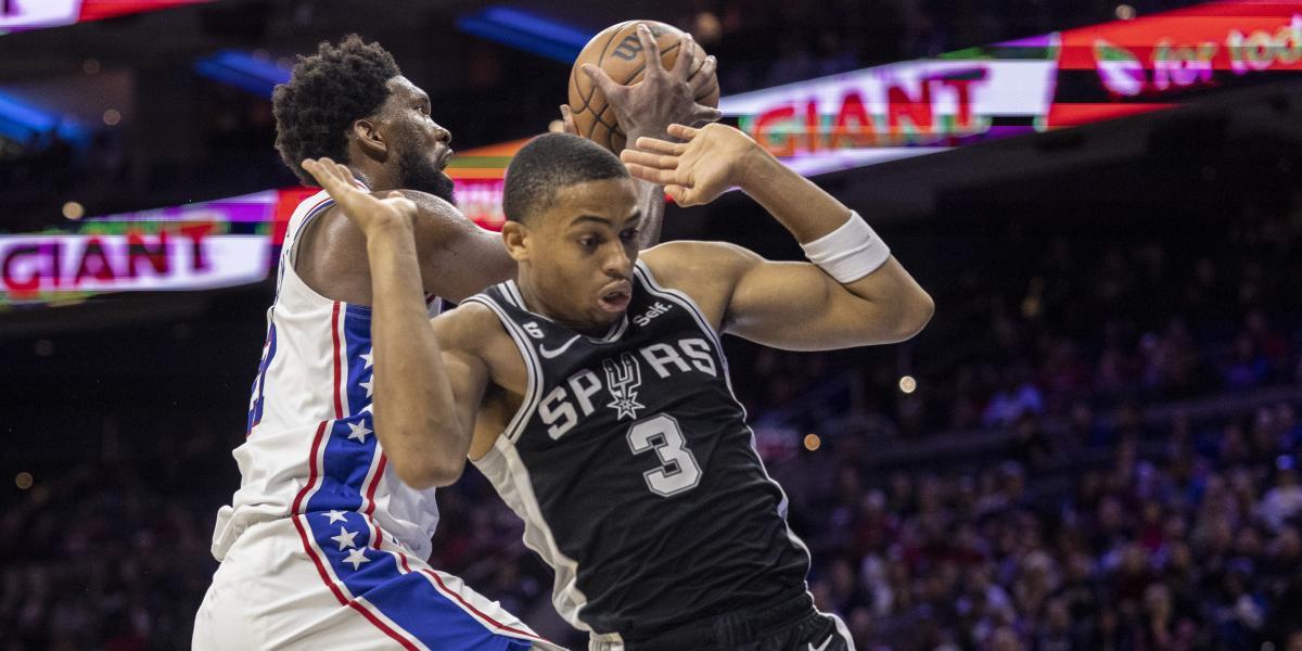 Los Spurs declaran el estado de emergencia en Philadelphia