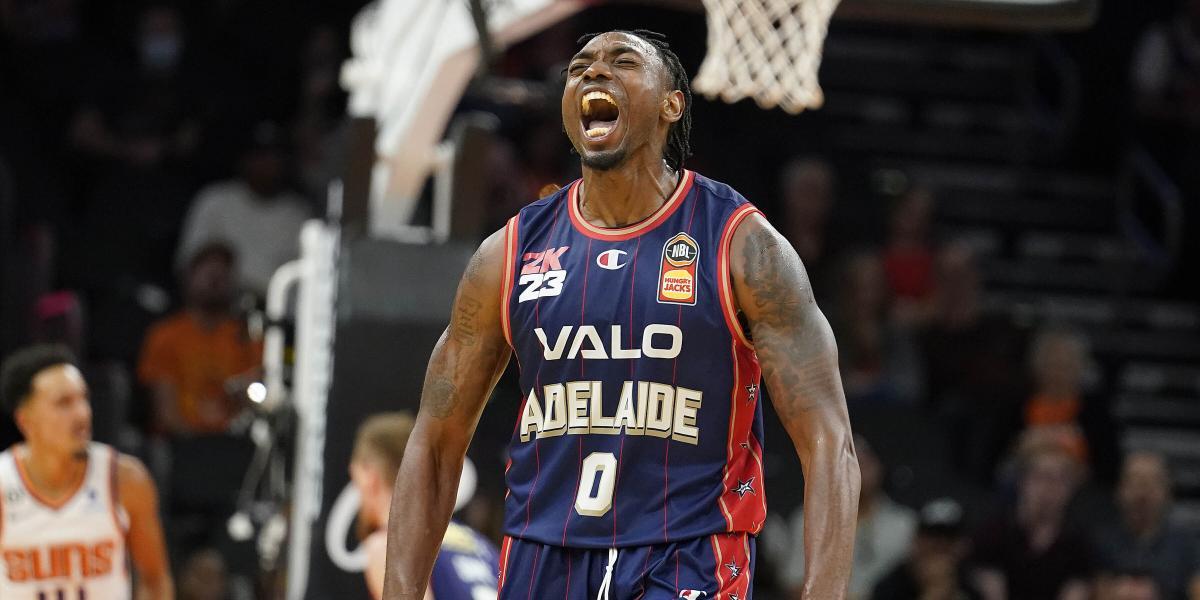 Los Suns repiten ridículo y siguen sin levantar la cabeza en casa