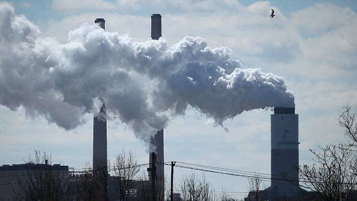 Los combustibles fósiles matan a millones de personas al año, advierte informe médico