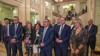 Los unionistas bloquean la formación de gobierno en Irlanda del Norte y abocan a nuevas elecciones