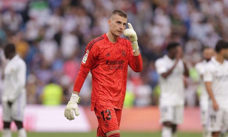 Lunin: "Desde niño soñé con jugar un Clásico"