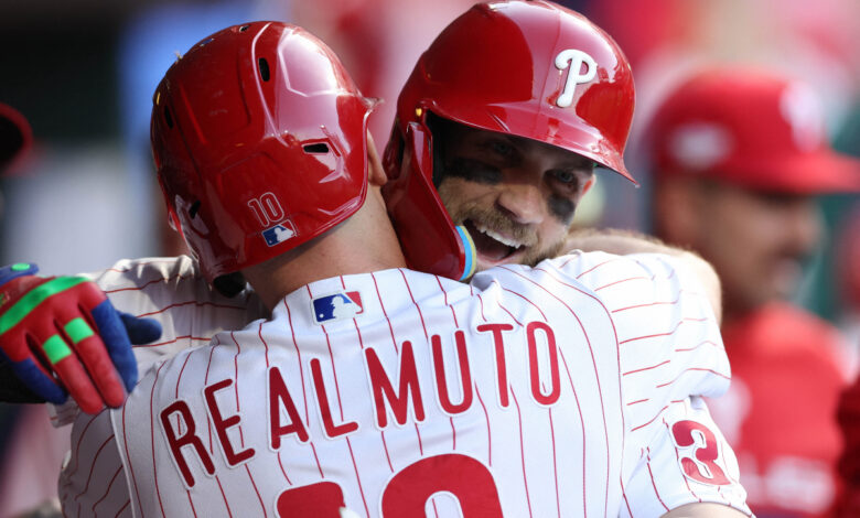 MLB: Filadelfia aplasta a los actuales campeones para irse arriba en las Series Divisionales | Video