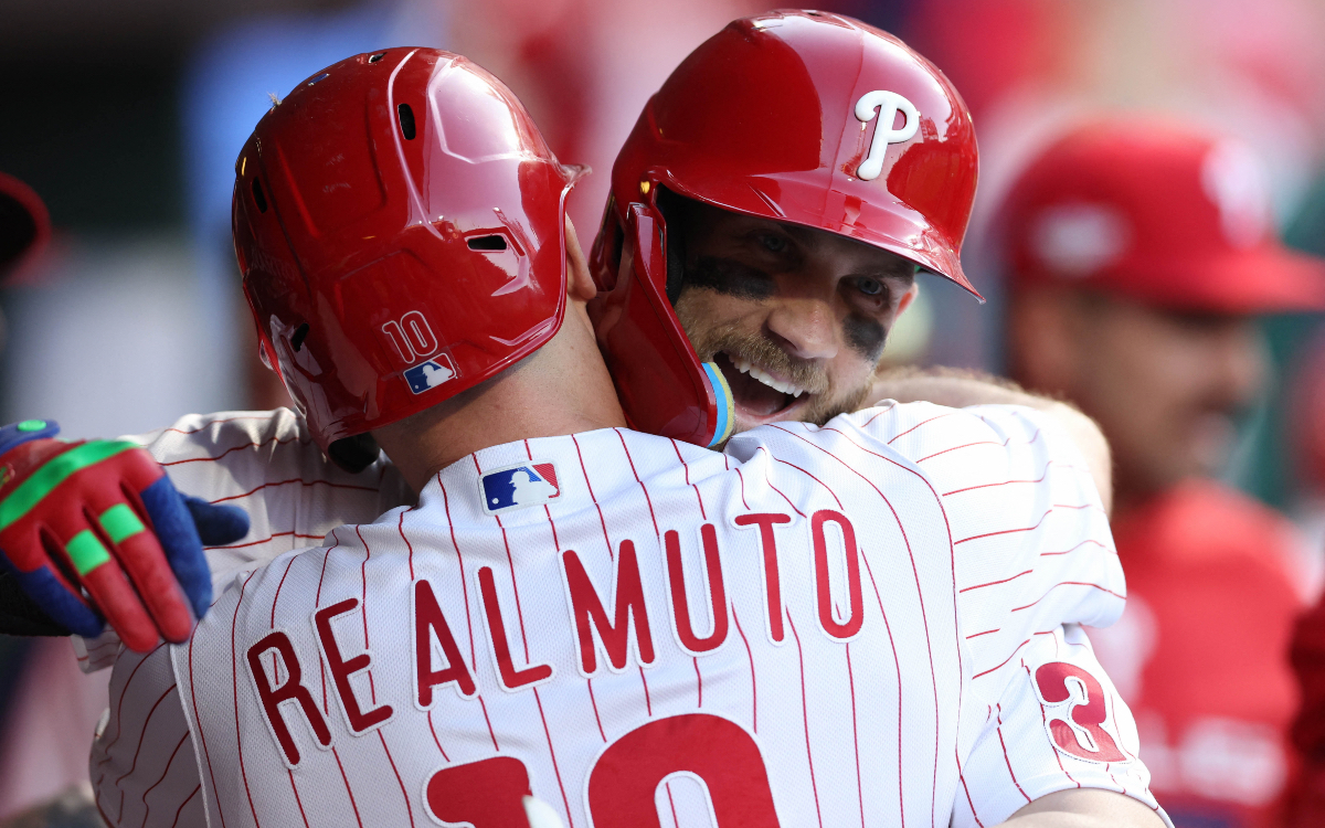 MLB: Filadelfia aplasta a los actuales campeones para irse arriba en las Series Divisionales | Video