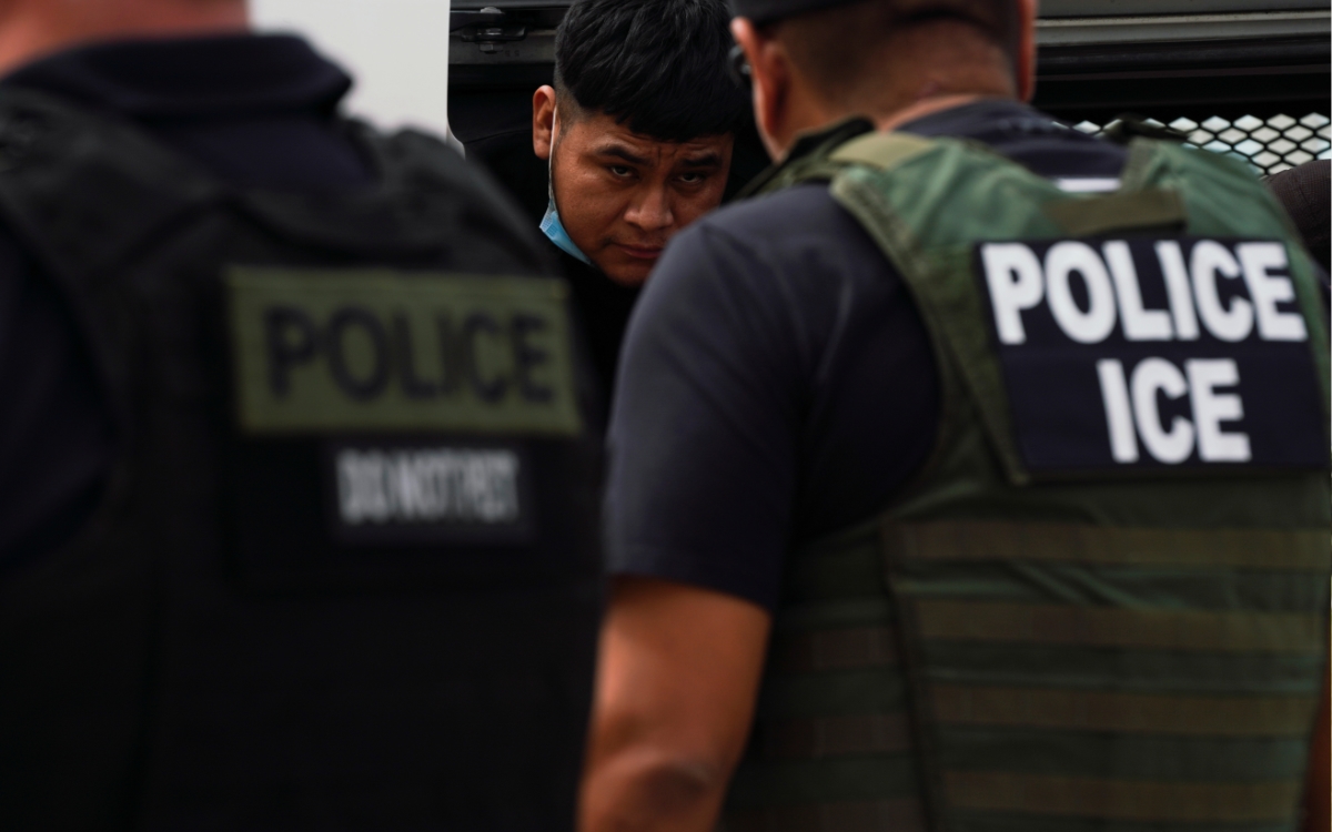 México obtiene más visas laborales de EU; aceptará a migrantes venezolanos expulsados