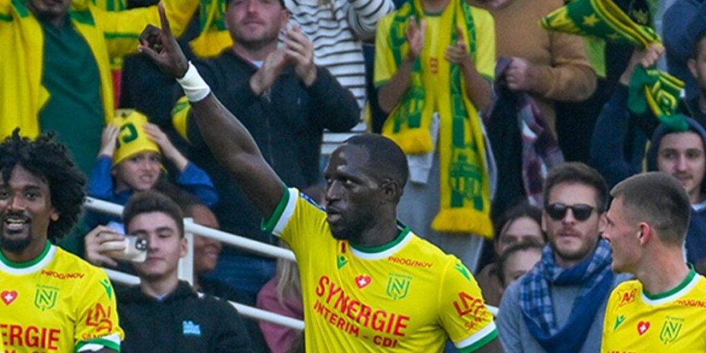 Moussa Sissoko, perseguido por no pagar la factura de la luz