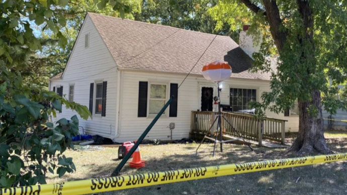 Mujer vivió secuestrada en el sótano de una casa en Excelsior Springs, Missouri