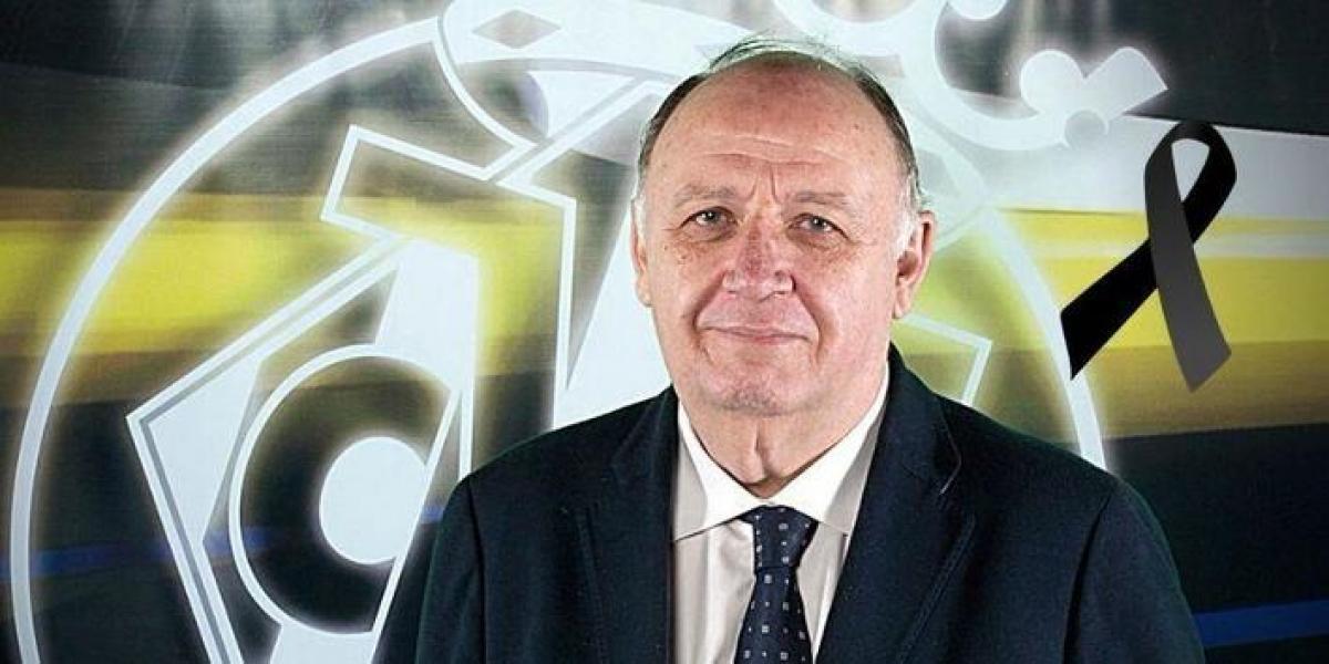 Multitudinaria despedida de Llaneza