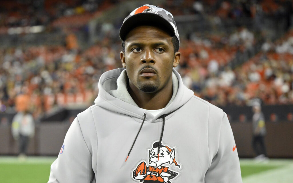NFL: Deshaun Watson enfrenta una nueva demanda por conducta sexual inapropiada