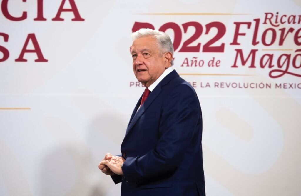 'No tiene caso responder', dice AMLO sobre revelaciones de 'El rey del cash'