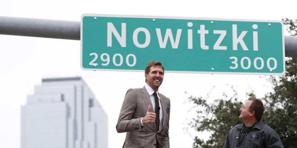 Nowitzki tendra una estatua en Dallas