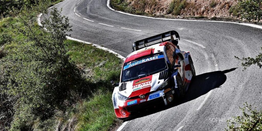 Ogier le da una clase magistral a Rovanperä y aumenta su liderato en Catalunya