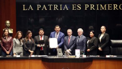 Otorgan Medalla Belisario Domínguez 2020 al sector salud por combate a pandemia