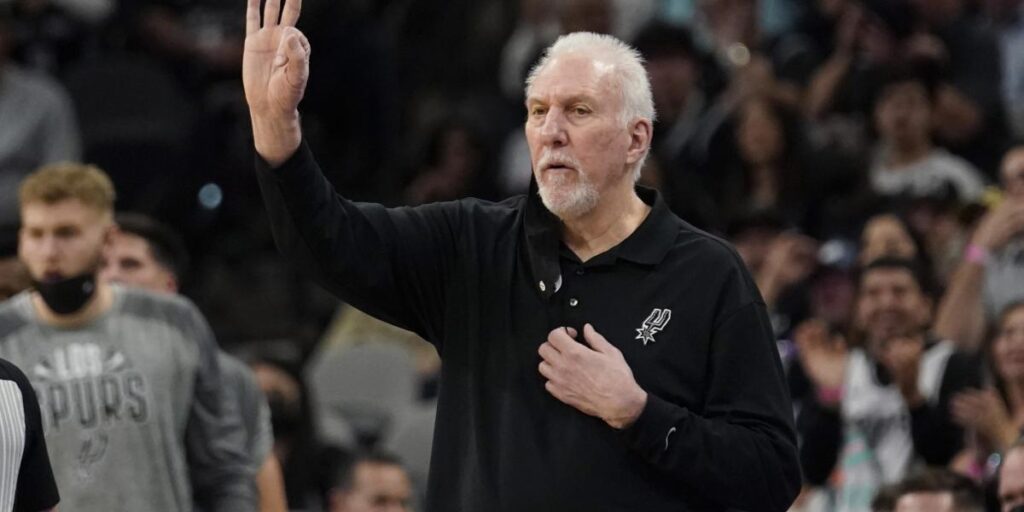 Popovich no entiende que se celebre el día de Colón: "Inició un genocidio"