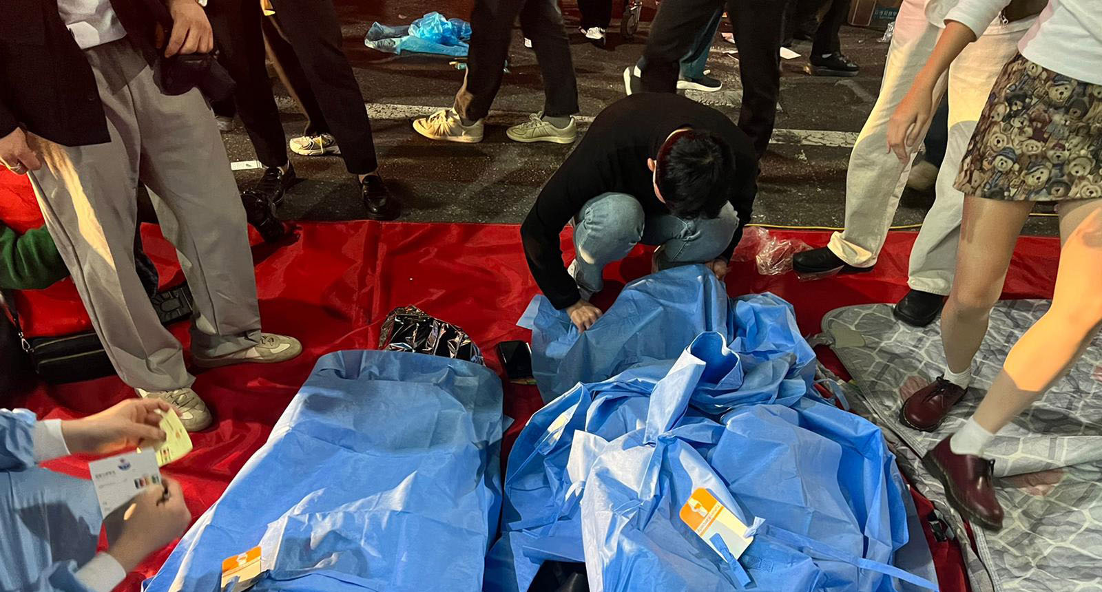 Presidente surcoreano declara período de luto nacional por estampida en Seúl