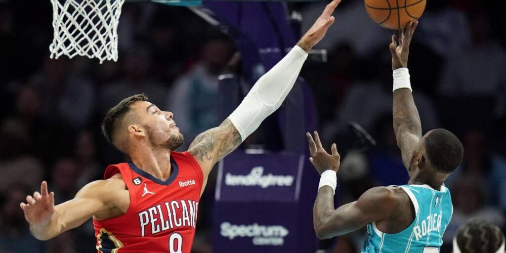 Primeros minutos y primeros puntos para Willy Hernangómez