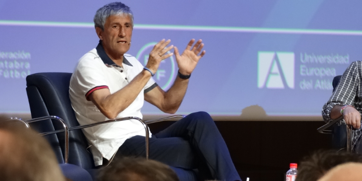 Quique Setién estaría cerca de suplir a Emery