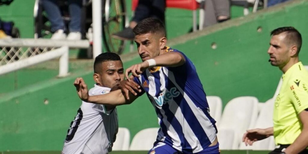 Racing y Ponferradina se reparten los puntos en El Sardinero