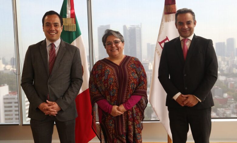Raquel Buenrostro nombra a Alejandro Encinas Nájera como subsecretario de Comercio Exterior