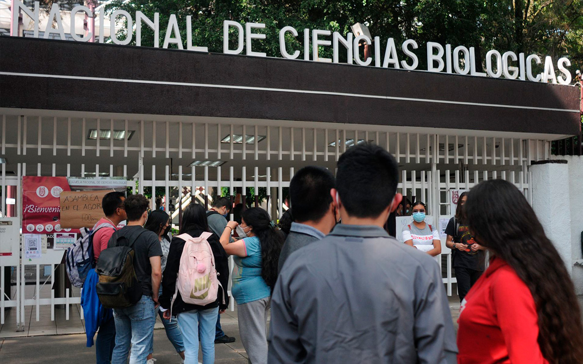 Reanudan actividades en 4 planteles del IPN; 11 continúan en paro