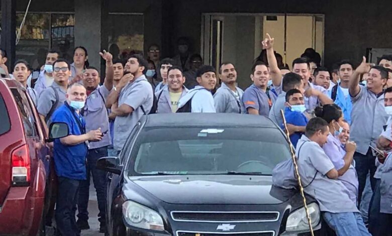 Resultan 20 trabajadores intoxicados en empresa en Nuevo León