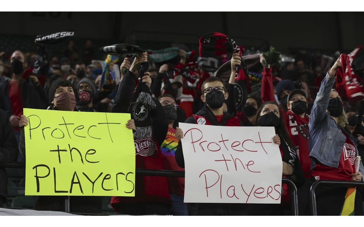 Revela investigación ‘abuso sistémico’ en el futbol profesional femenil de EU | Tuit