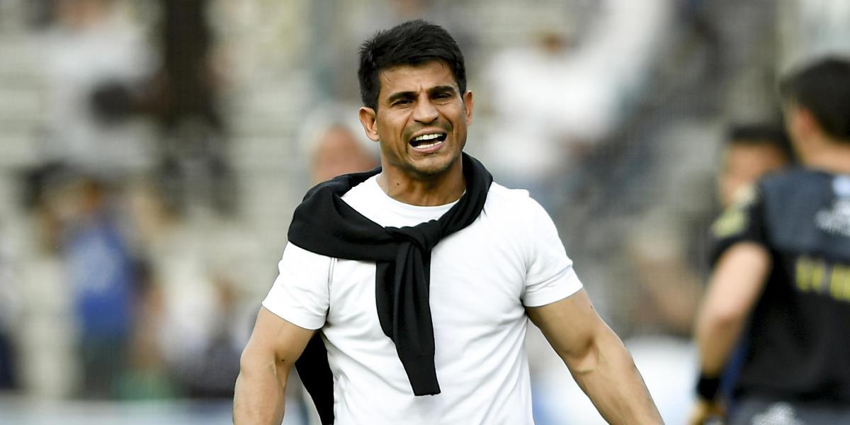 Riquelme: "Ibarra tiene chances de seguir"