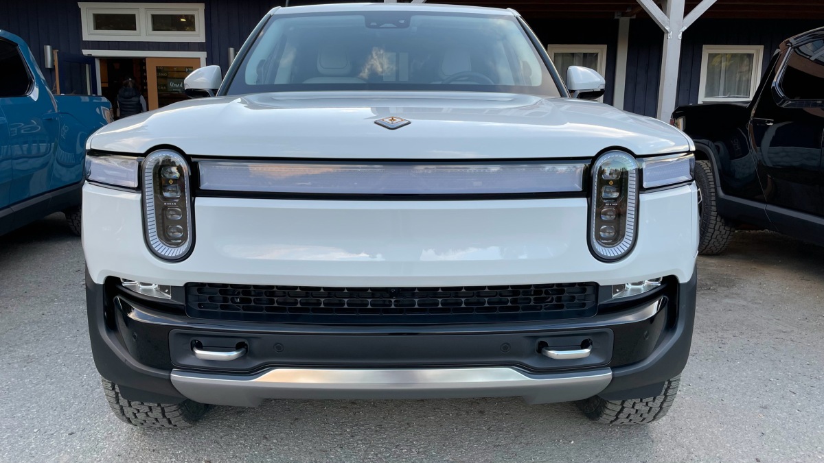 Rivian contrata al ex ejecutivo de Waymo para una nueva autonomía, rol de IA