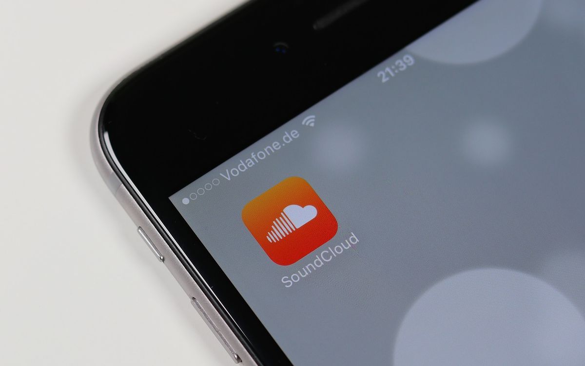 Rusia bloquea SoundCloud; le acusa de difundir 'información falsa'