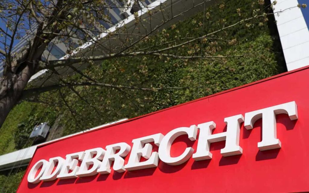 SCJN ordena a la FGR entregar al INE copias de las carpetas del caso Odebrecht