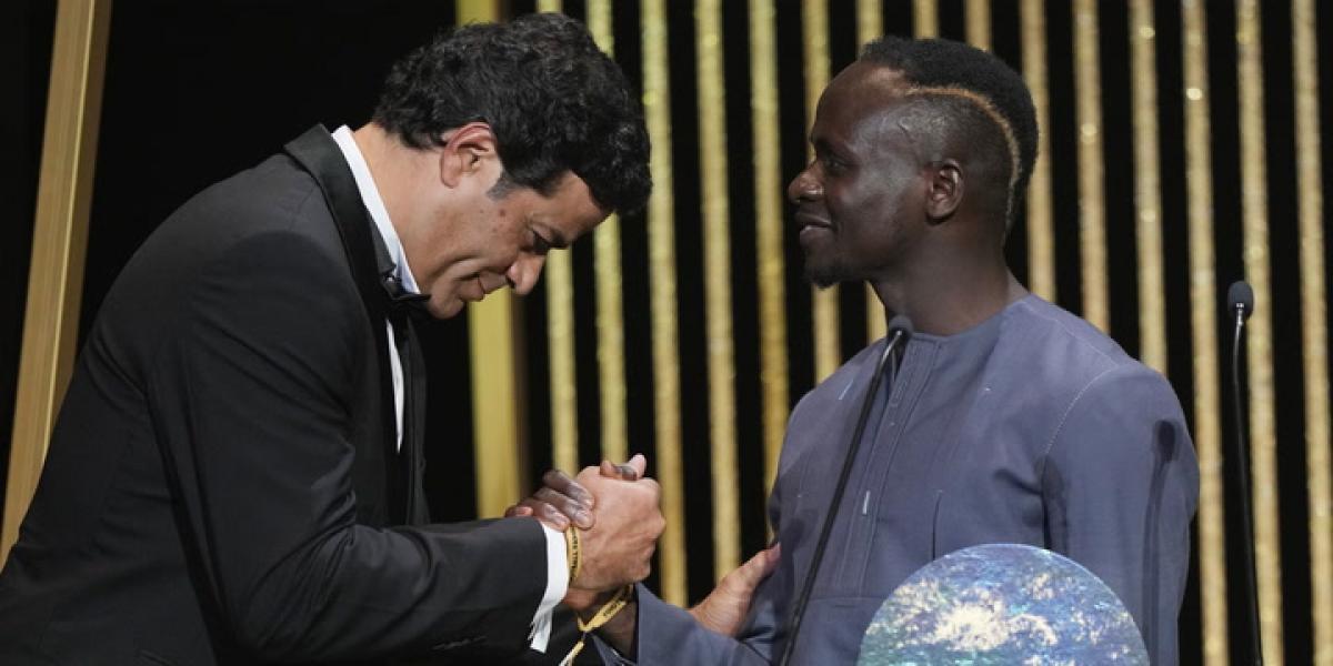 Sadio Mané gana el primer Trofeo Sócrates