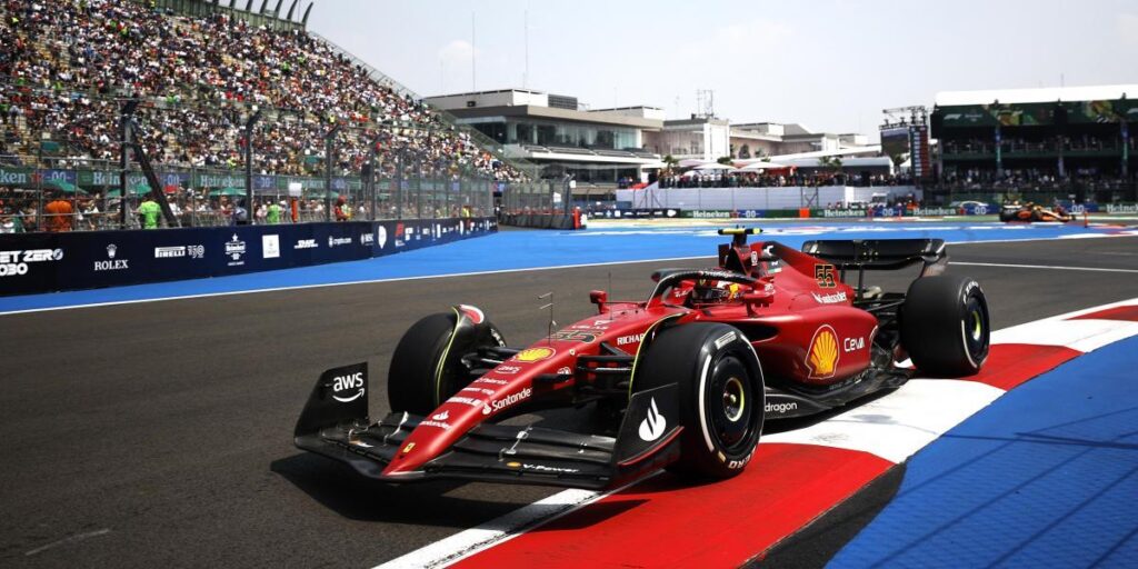 Sainz, el más rápido de inicio en México y Alonso, a menos de dos décimas