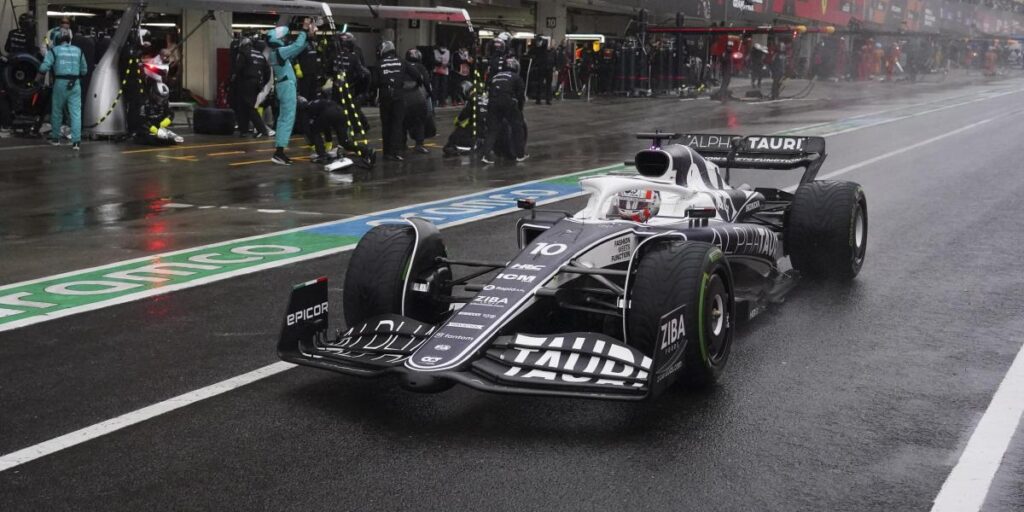 Sanción a Gasly tras la peligrosa situación de la grúa en Japón