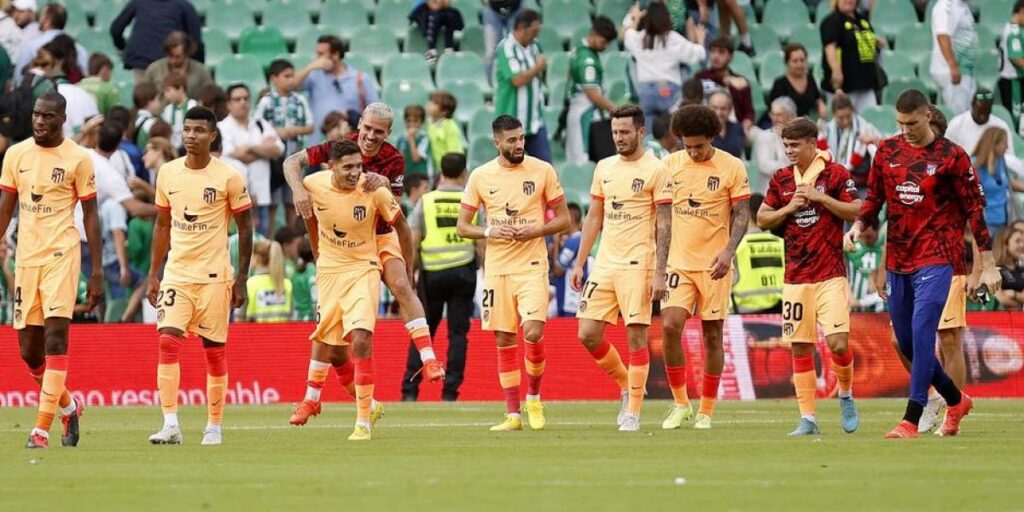 Saúl se rinde a Griezmann: "Es un tío espectacular, es bueno tenerle en el grupo"