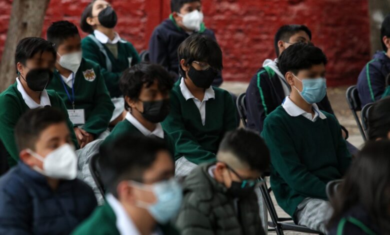 Se seguirá usando cubrebocas en escuelas de la CDMX