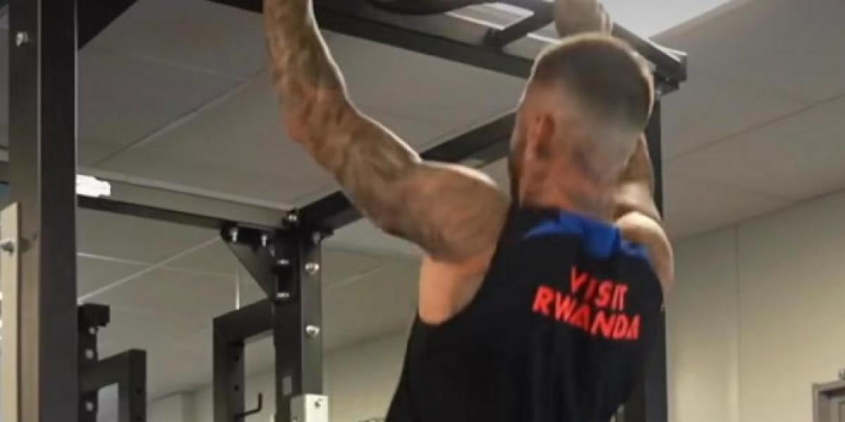 Sergio Ramos se machaca en el gimnasio con la mente puesta en la Champions