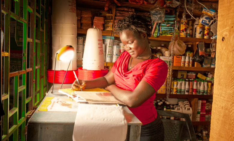 Siete scaleups acaparan más del 70% de los fondos para las empresas de Solar PayGo de África