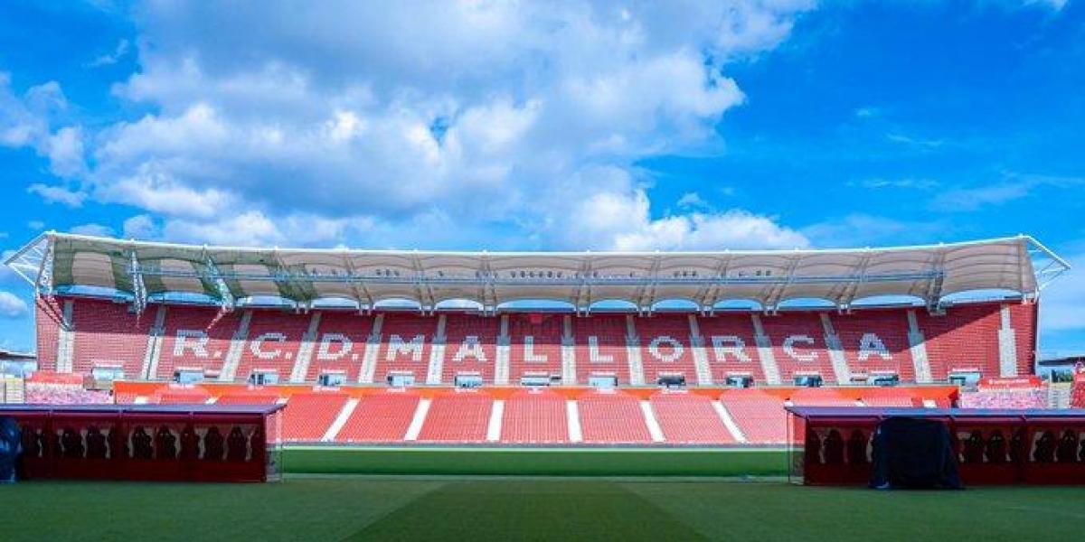 Son Moix ya presume de su cubierta completa