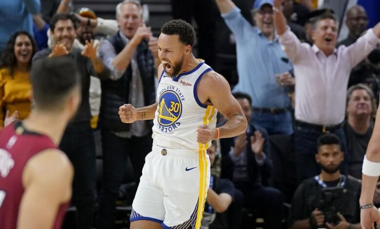 Stephen Curry pone firmes a los Heat
