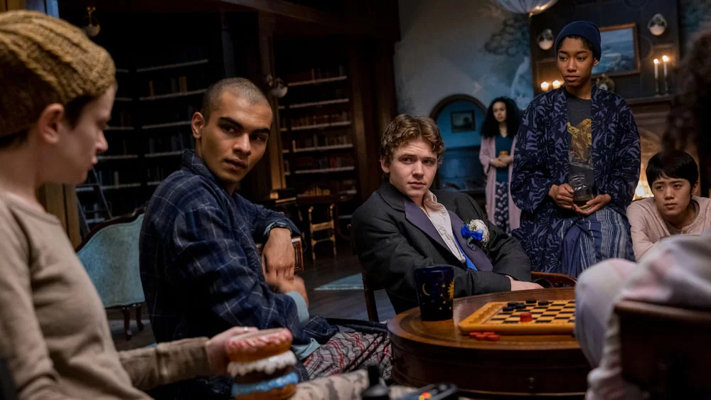 el estado de renovación de la temporada 2 del club de medianoche lo que sabemos hasta ahora