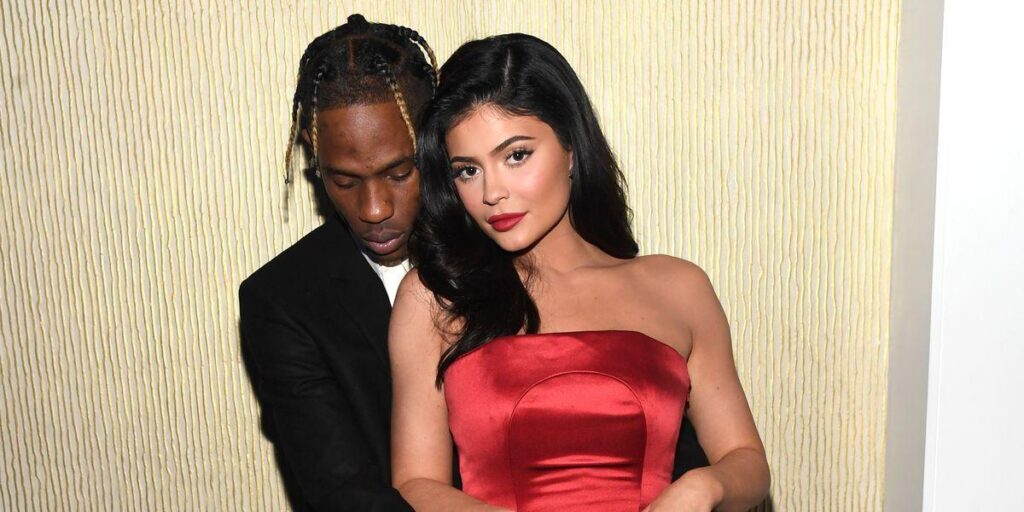 Travis Scott se defiende de los rumores de infidelidad contra Kylie Jenner