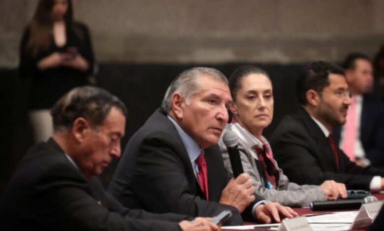 Va Adán Augusto a Congreso de CDMX a pedir voto a favor de reforma militarista