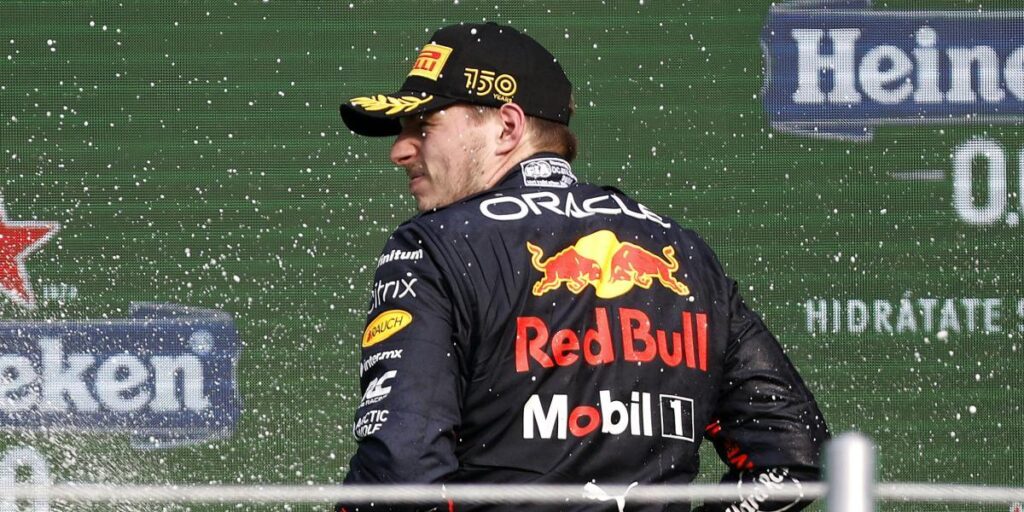 Verstappen veta a una televisión y da sus motivos