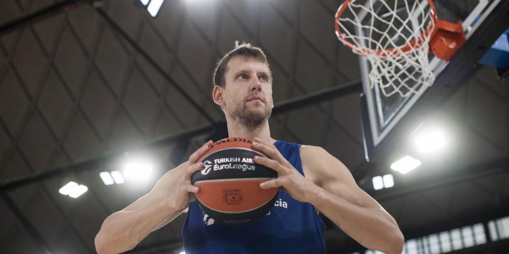 Vesely: "La clave es que todo el mundo entienda su rol"