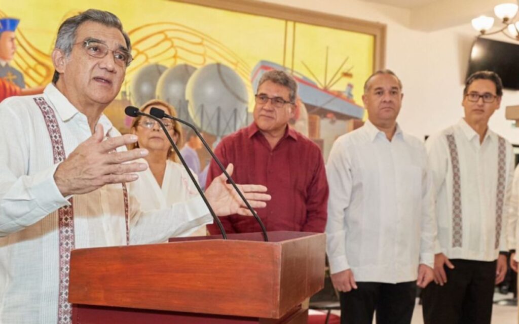 Villarreal denuncia salarios a muertos, extorsiones y casi cinco mil mdp de 'moches' en gobierno de Cabeza de Vaca