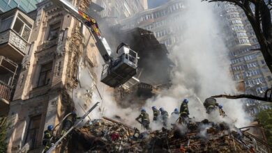 https://elpais.com/internacional/2022-10-17/rusia-ataca-el-centro-de-kiev-con-una-oleada-de-drones-suicida-iranies.html