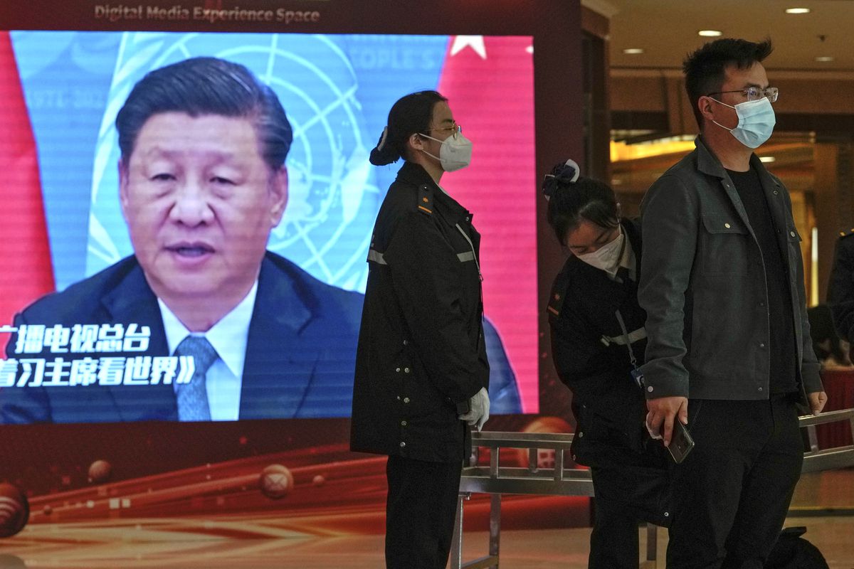 https://elpais.com/internacional/2022-10-22/xi-jinping-segun-la-propaganda.html