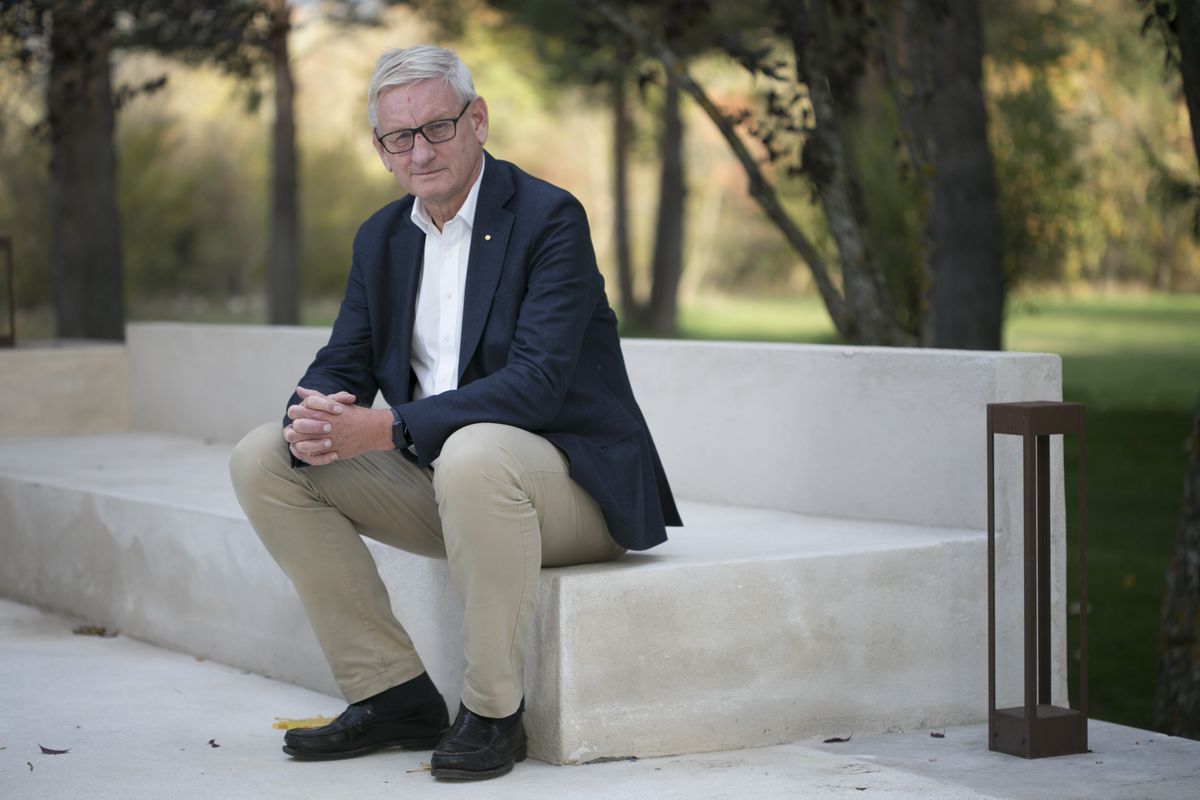 https://elpais.com/internacional/2022-10-28/bildt-ex-primer-ministro-sueco-con-la-desesperacion-de-putin-no-se-puede-descartar-un-ataque-nuclear-inminente.html